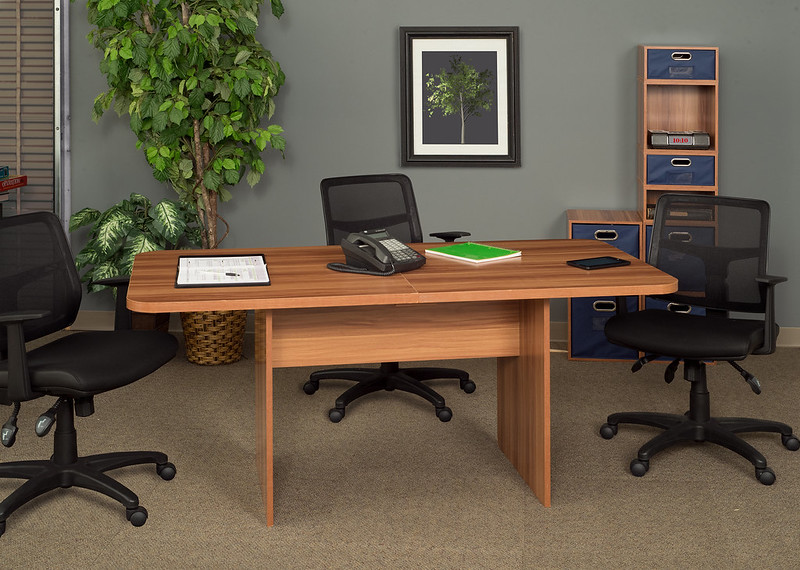 Niche Mod 6' Conference Table in Warm Cherry