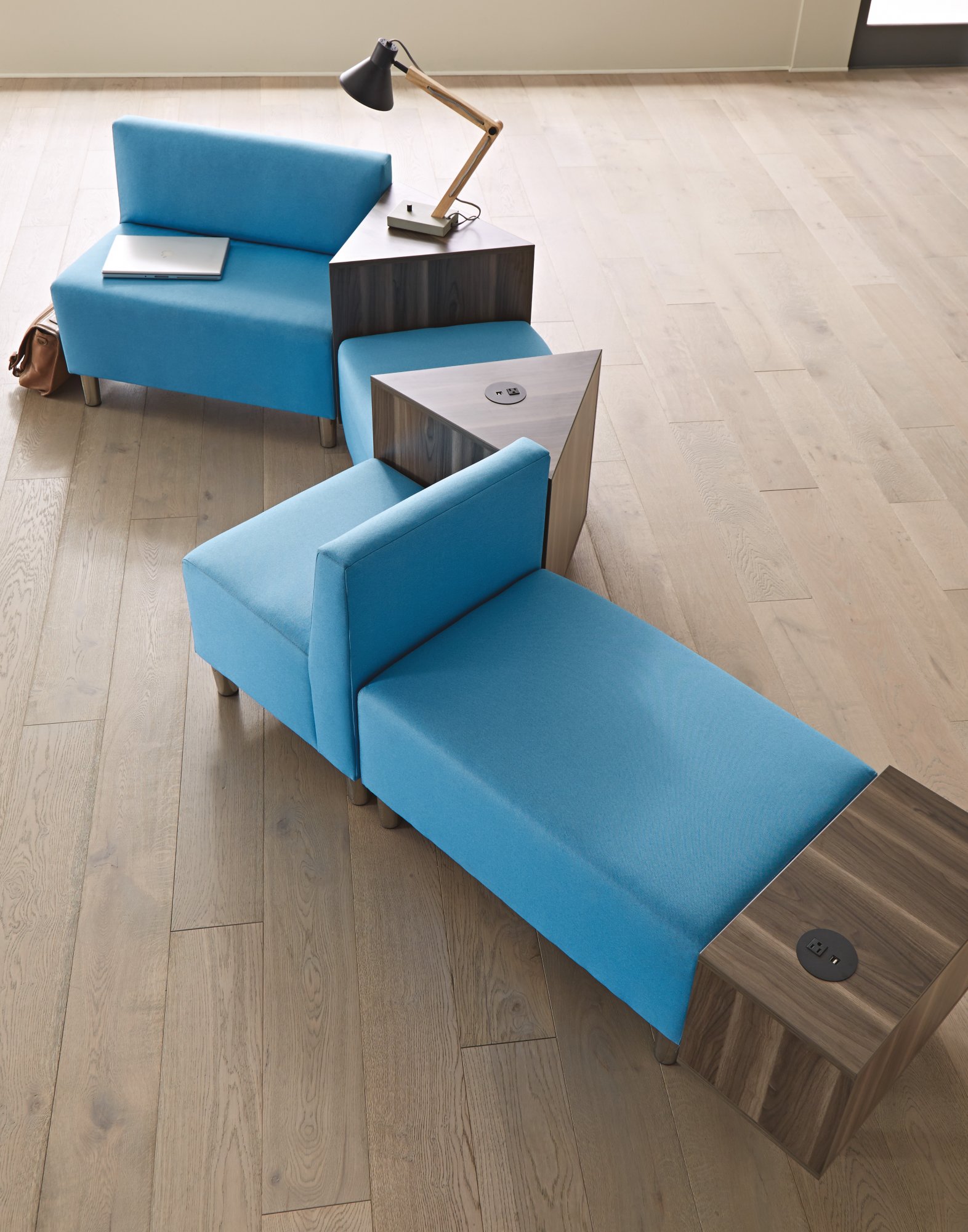 Zoll Collaborative Seating