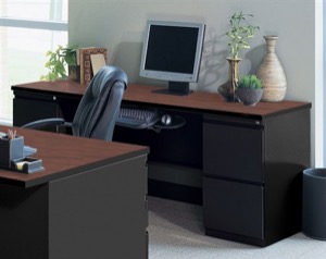 CSII 24"D Credenzas, 60"W x 24"D x 29"H, 2 F/F peds,No Modesty